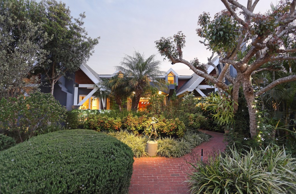 Serendipity Restaurant Luxury Guest House Accommodation Wilderness